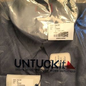 UNTUCKit XL relaxed fit shirt